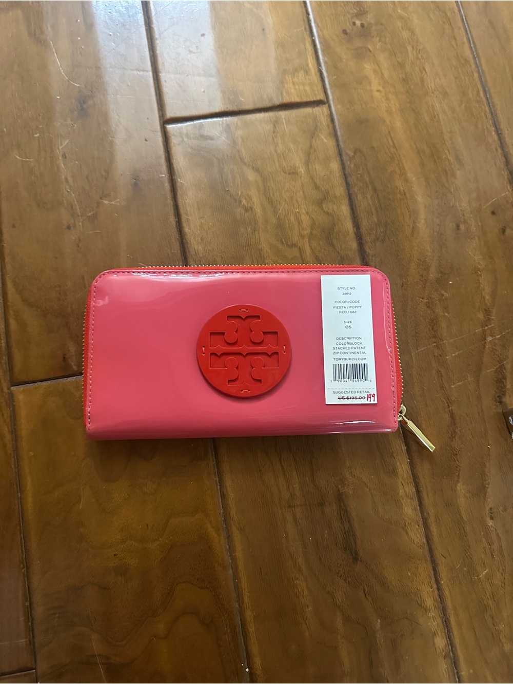 Brand new Tory Burch Pink Patent Zip Wallet with Red Logo Medallian
